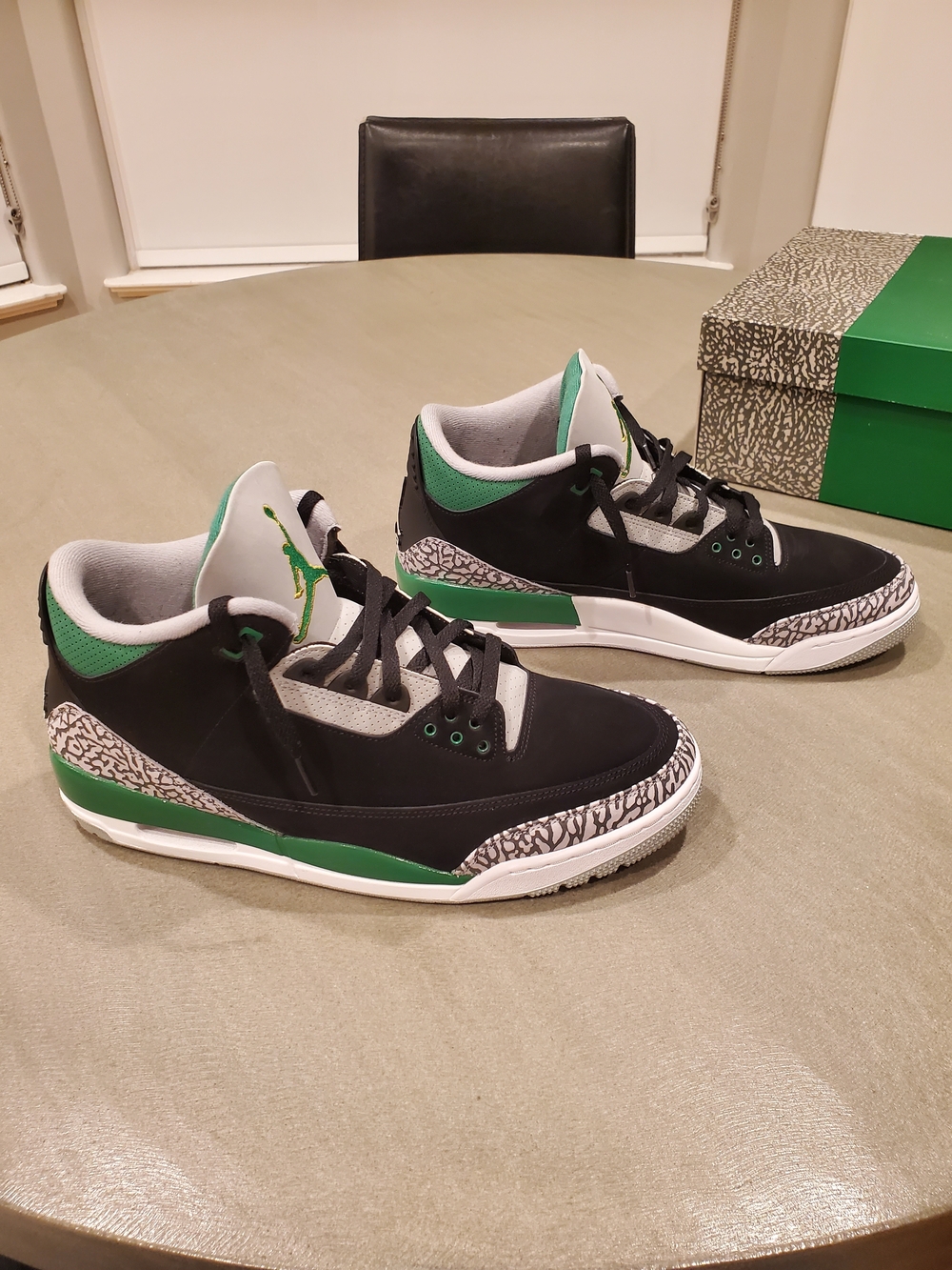 Jordan 3 Pine Green
